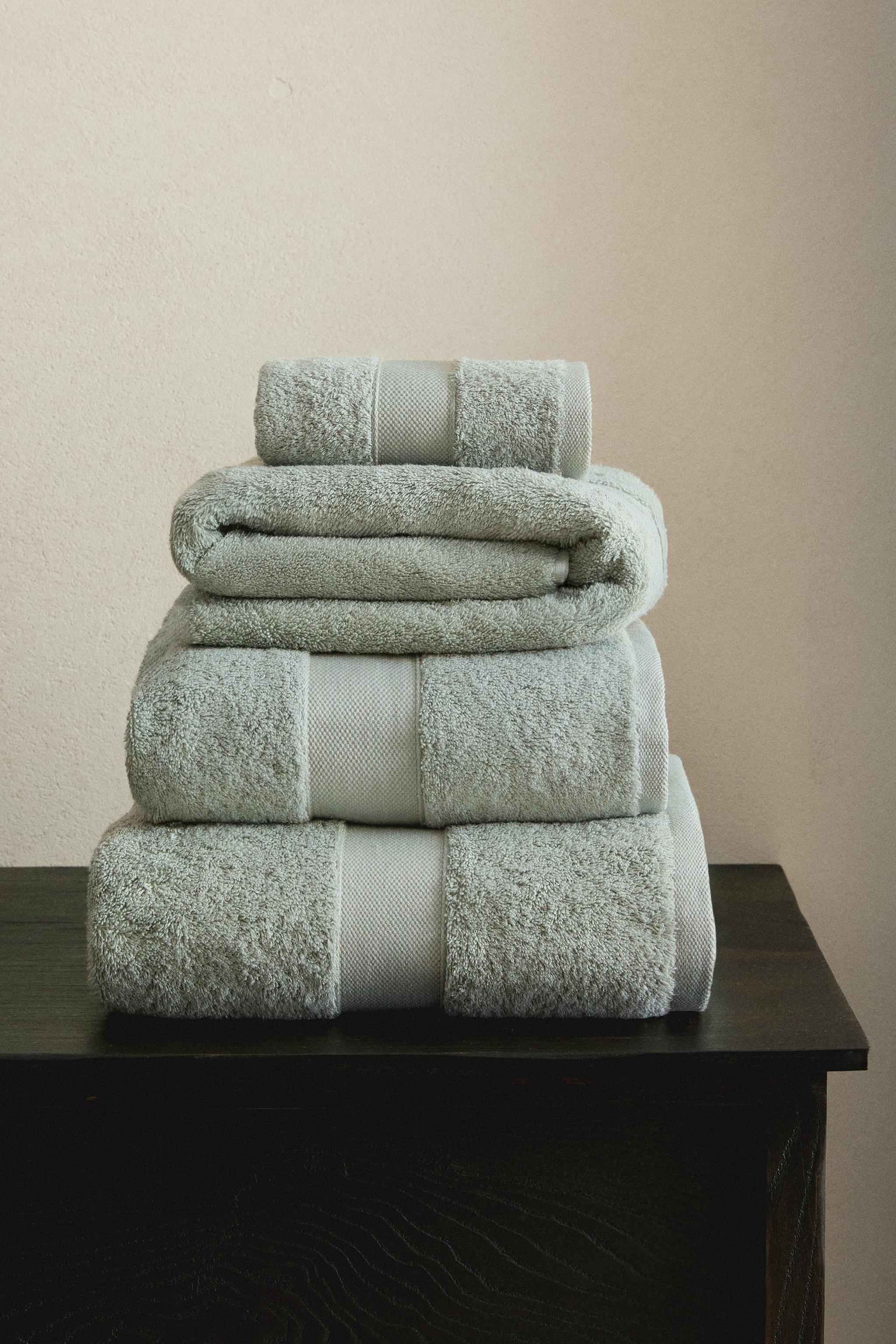 PREMIUM COTTON BATH TOWEL (600 GxM²)
